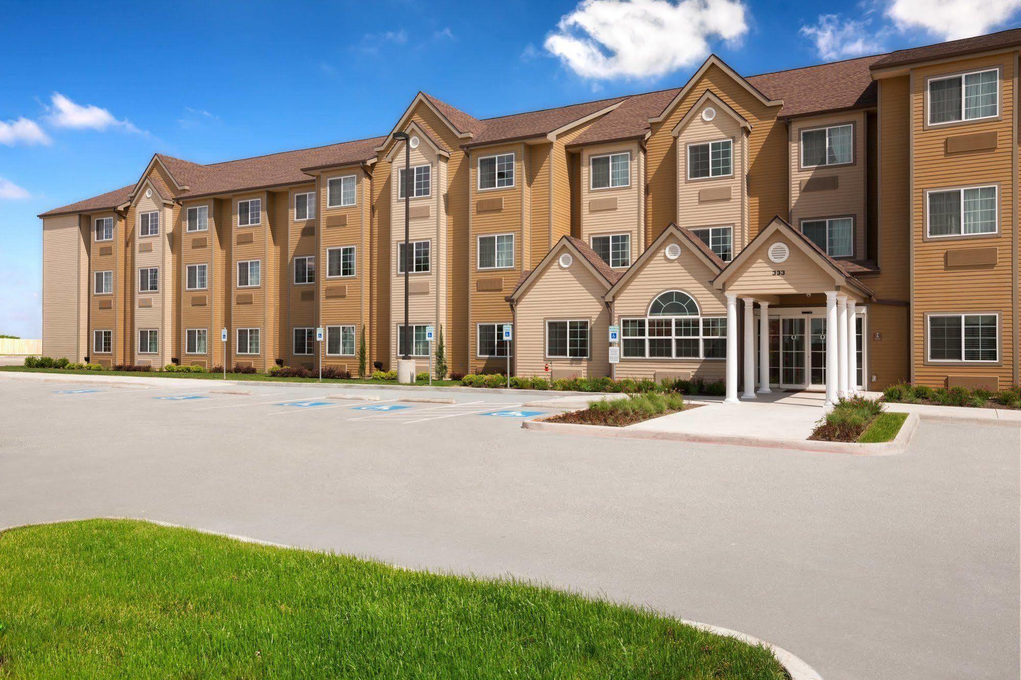Microtel Inn & Suites Cotulla Exterior foto
